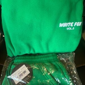 White Fox Green Sweatshirt and Joggers Set - New with Bags and Tags - Size S/M